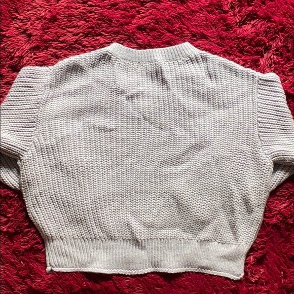 H&M lilac / lavender v-neck knitted sweater - Picture 4 of 8